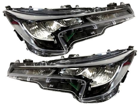 2X NOWE OE REFLEKTORY LAMPY LED TOYOTA COROLLA E21 81110-02S60 - 2