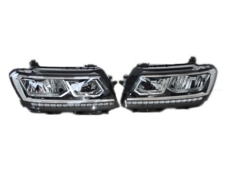 2X NOWE OE REFLEKTORY LED VW TIGUAN 2 5NB941035B , 5NB941036B